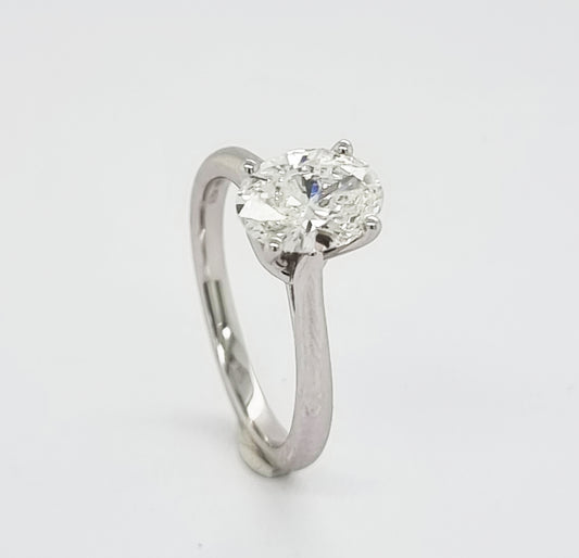 Lab-Diamond Solitaire Ring
