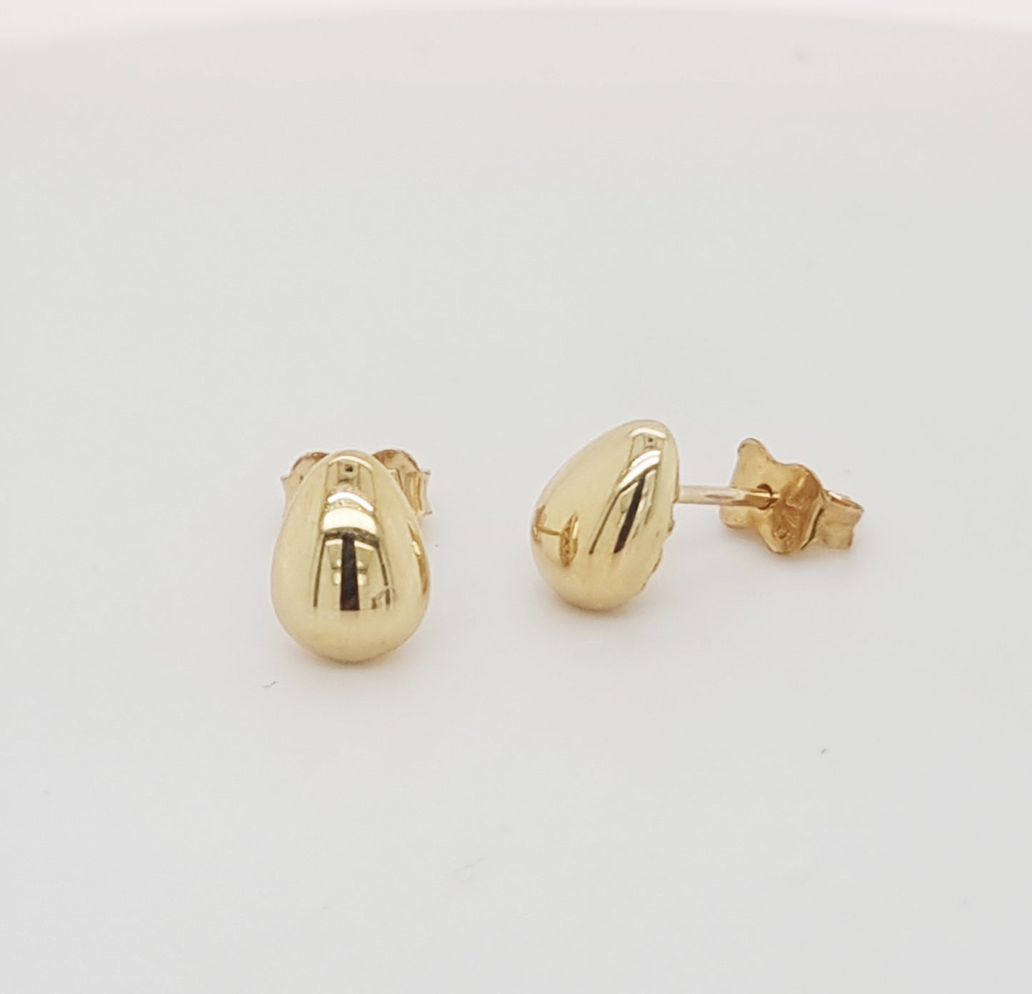 9ct Yellow Gold Studs