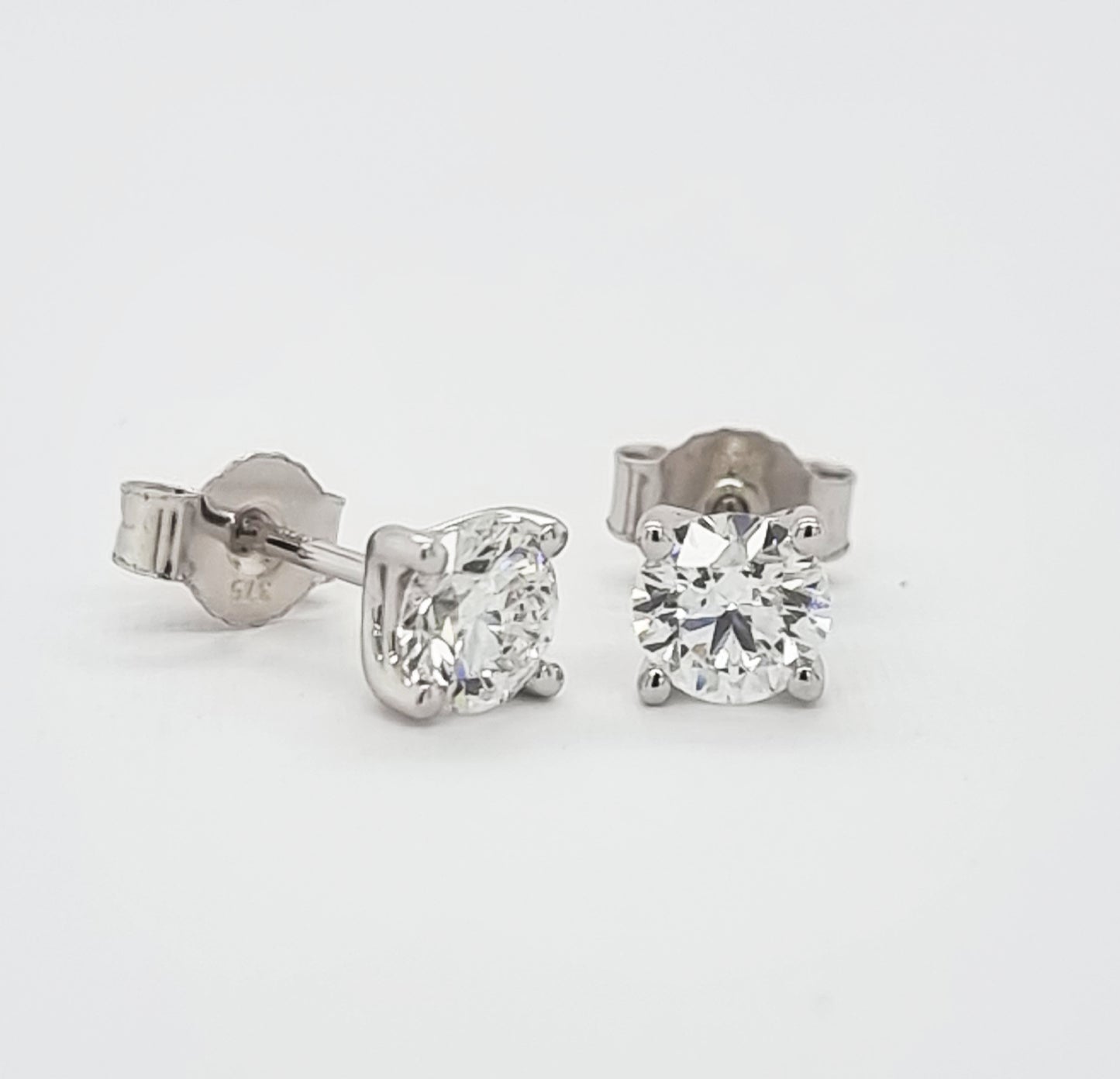 1ct Lab-Diamond Stud Earrings