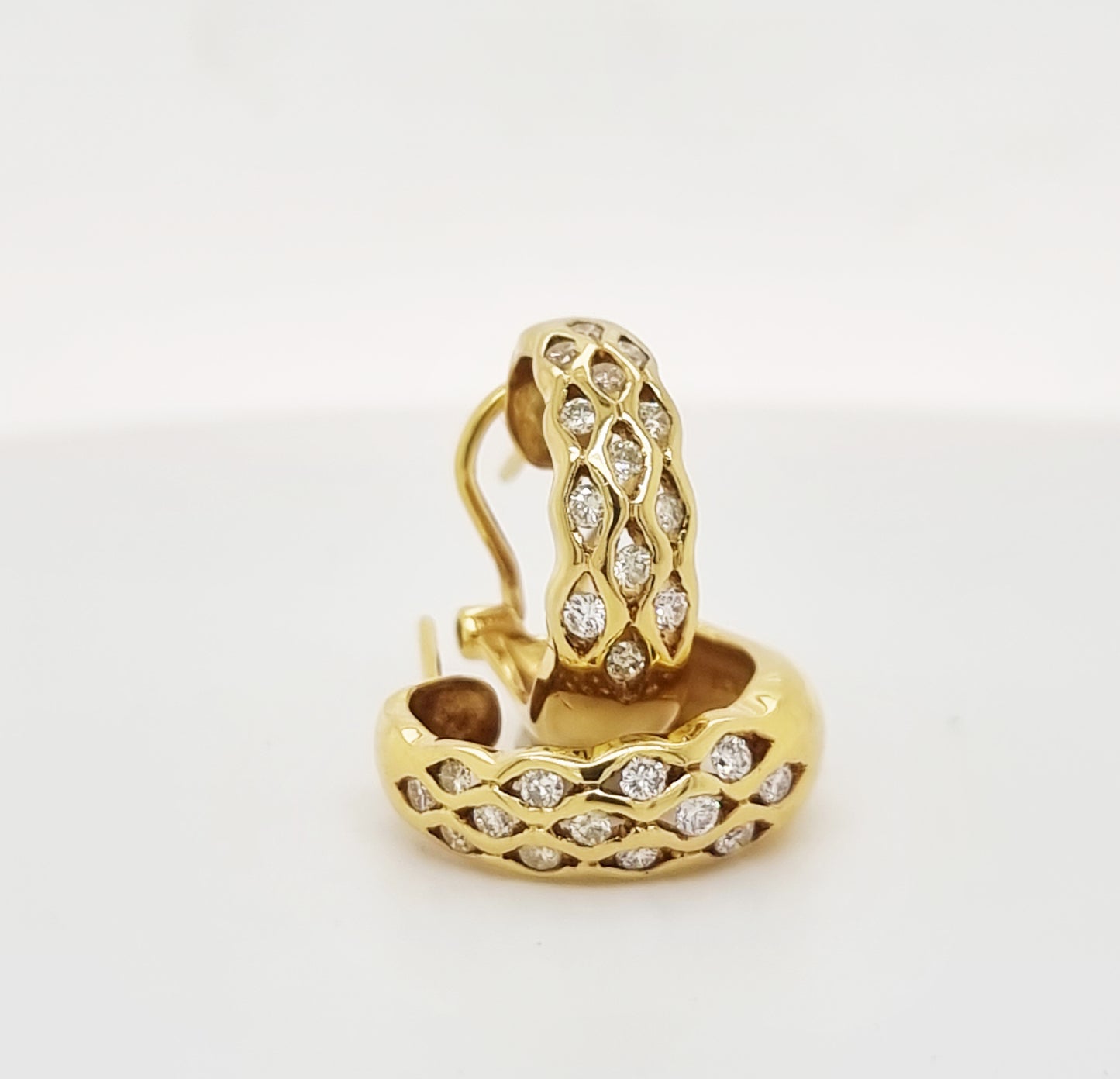 18ct Yellow Gold Diamond Earings